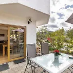 Suedalb Apartmán *