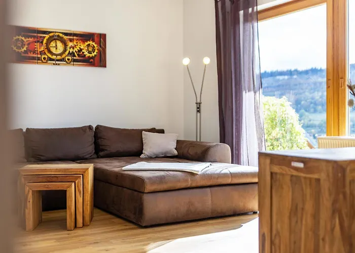 アパート Suedalb アルプシュタット